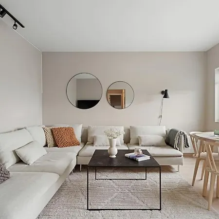 Modern In Appartement *
